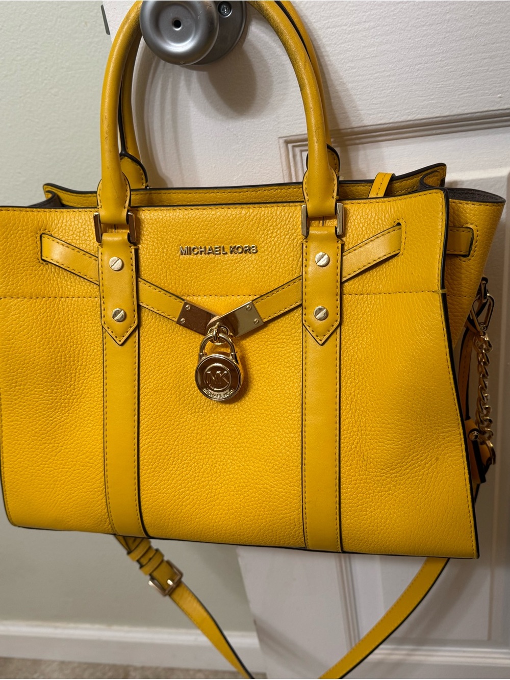 Michael Kors Hamilton Large Satchel in Goldenrod